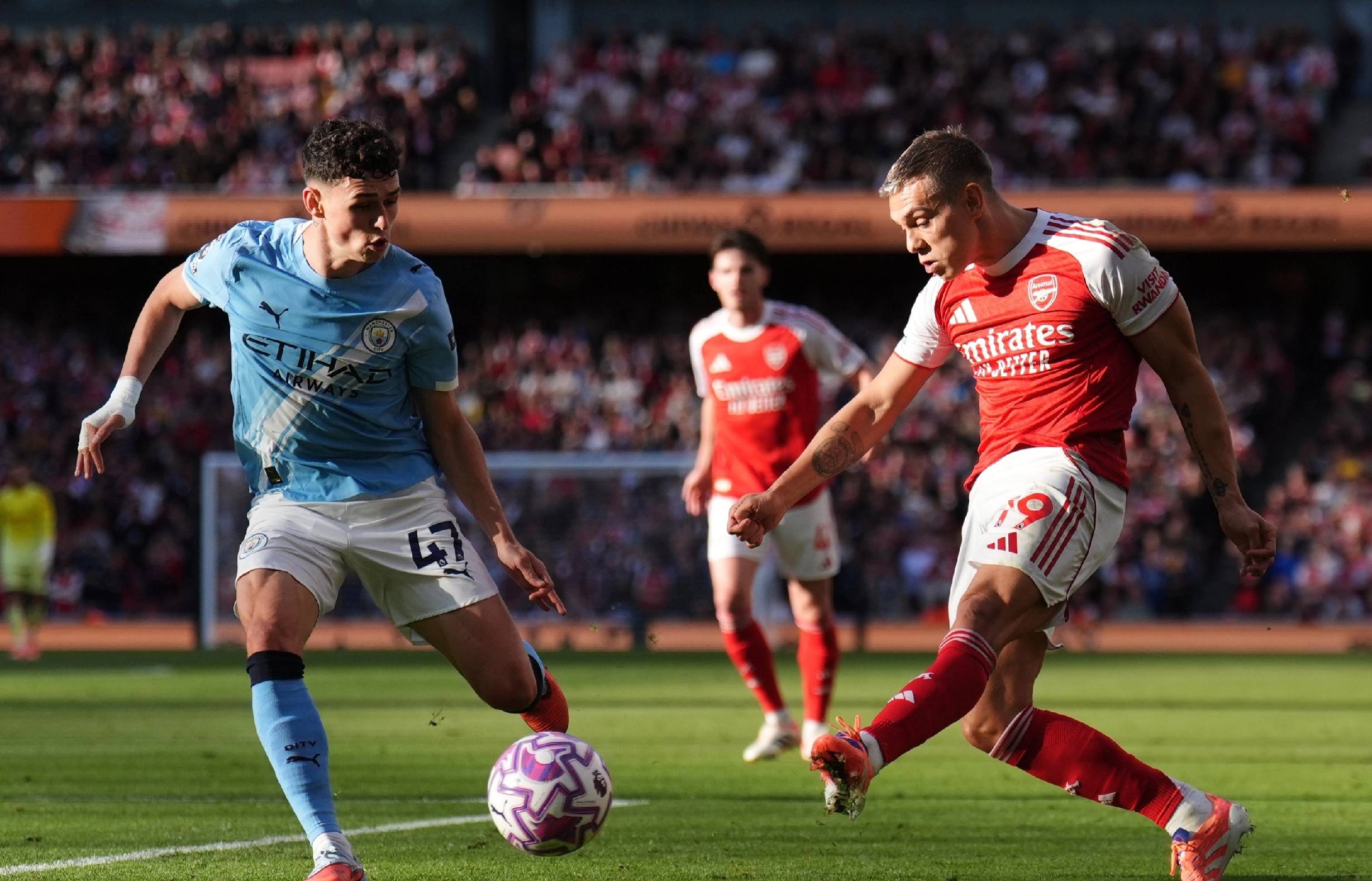 WBG夏季赛大名单：主教练Daeny 打野Weiwei加入轮换