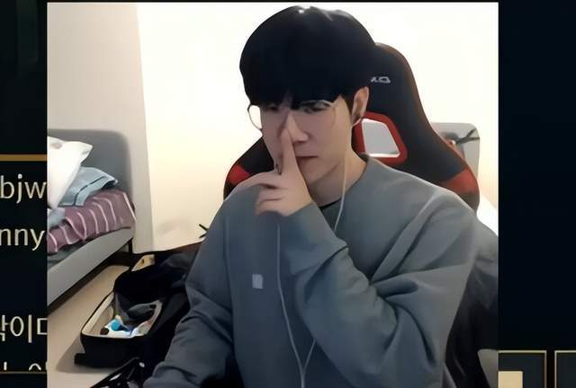 LNG Esports vs WBG数据对比：上单位置半斤八两！Weiwei真不如Tarzan